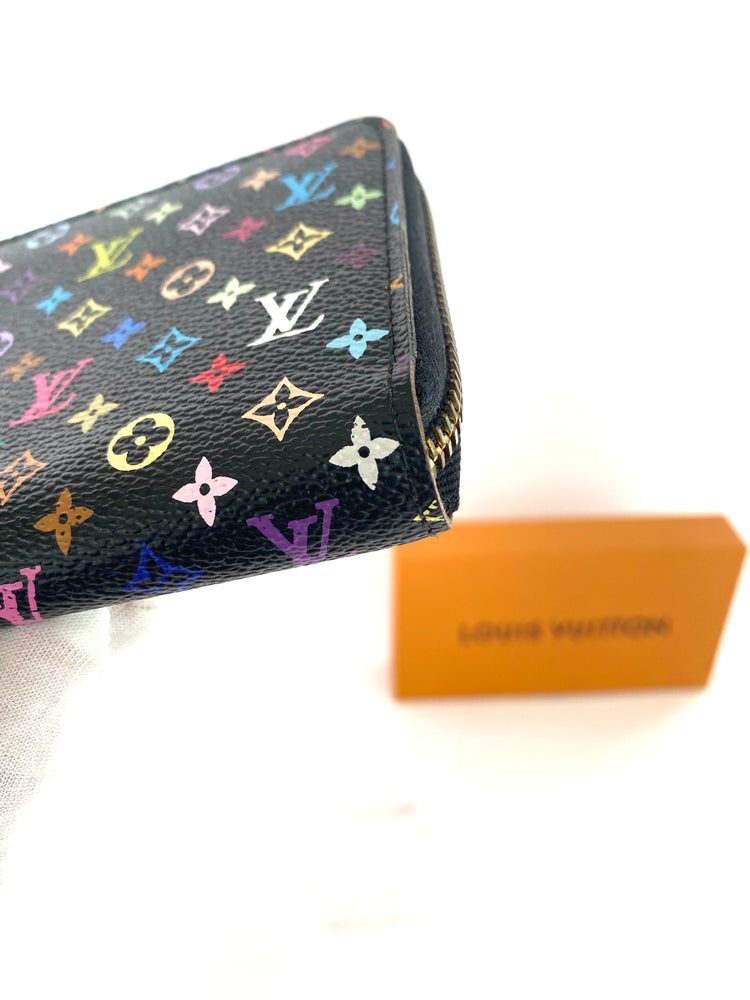 Louis Vuitton Neon Green Graffiti Zippy Wallet by Stephen Sprouse – Luxmary  Handbags