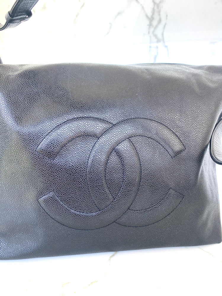 Chanel Vintage CC Hobo Caviar Travel Bag